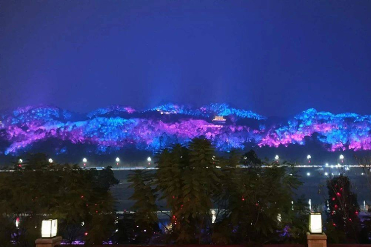 旅游景區(qū)亮化設(shè)計怎么做？